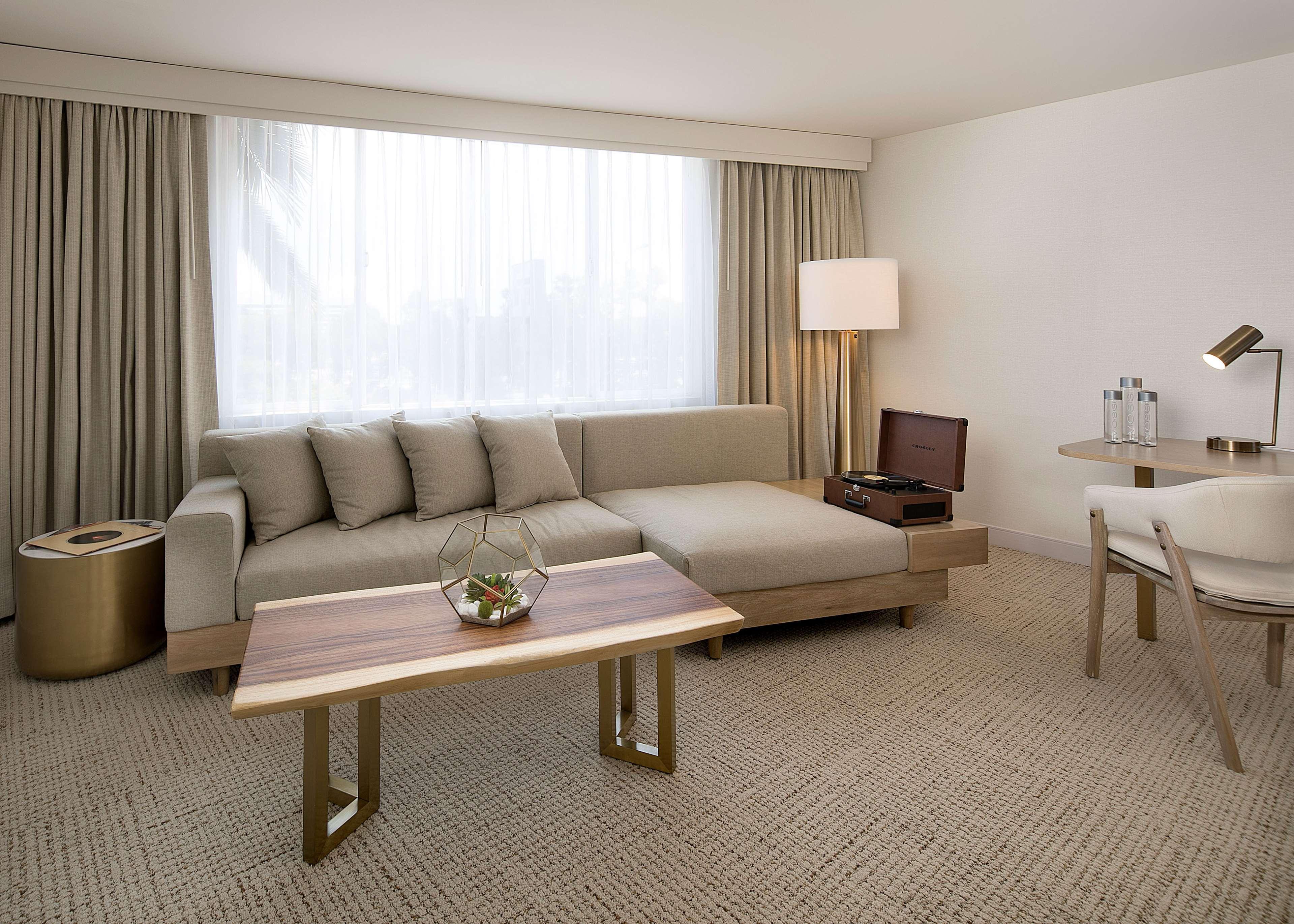 The Belamar Hotel Manhattan Beach, Tapestry By Hilton المظهر الخارجي الصورة